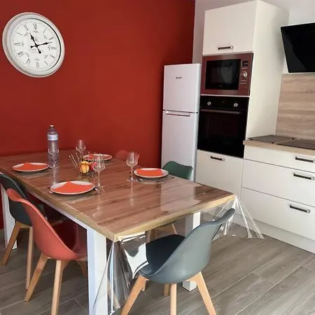 La Petite Maison *
